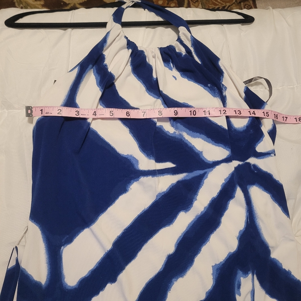 Muse blue & white multi backless maxi dress. Size 10. - Picture 7 of 9
